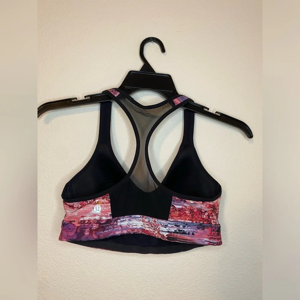 Lululemon floral sports bra ptp 15”